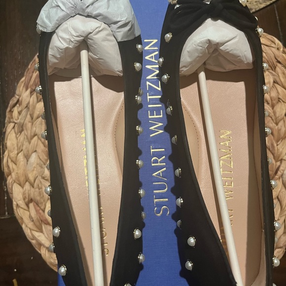 Stuart Weizmann flats - Picture 1 of 3